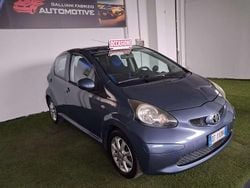 Argento Usata 2009 Toyota Aygo Sol Due volumi | 3200 € (Buon prezzo)