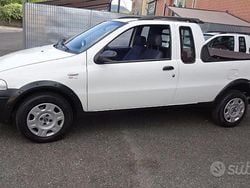 Bianco Usata 2005 Fiat Fiorino Monovolume | 9300 €