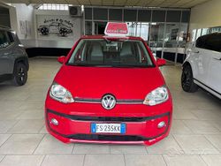 Rosso Usata 2018 VW up! Move Due volumi | 9700 € (Buon prezzo)