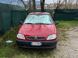 Rosso Usata 2003 Citroën Saxo Due volumi | 1199 € (Buon prezzo)