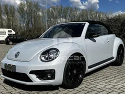 Grigio Usata 2017 VW Maggiolino Design Cabrio | 21.800 € (Buon prezzo)