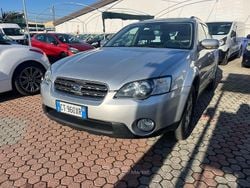 Grigio Usata 2006 Subaru Outback Station wagon | 2499 €