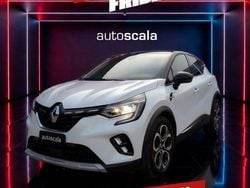 Bianco/tetto nero Usata 2022 Renault Captur Zen SUV | 16.490 € (Ottimo prezzo)
