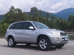 Grigio Usata 2001 Toyota RAV4 SUV | 2000 € (Super prezzo)