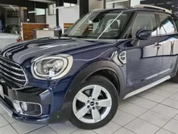 Blu/azzurro Usata 2017 Mini Countryman Business SUV | 13.900 € (Ottimo prezzo)
