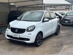 Argento Usata 2015 Smart ForFour Passion Due volumi | 10.400 € (Buon prezzo)
