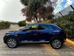 Blu/azzurro Usata 2018 VW T-Roc Advance SUV | 15.000 € (Buon prezzo)