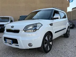 Bianco Usata 2011 Kia Soul SUV | 5500 € (Molto cara)