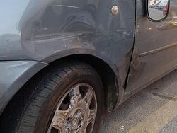 Grigio Usata 2005 Fiat Punto Due volumi | 1500 € (Super prezzo)