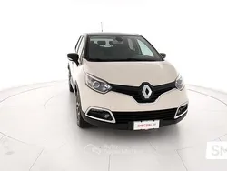 Usata 2015 Renault Captur SUV | 8900 € (Cara)