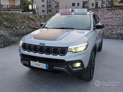 Grigio Usata 2023 Jeep Compass Trailhawk SUV | 22.900 € (Buon prezzo)