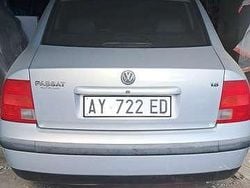 Grigio Usata 1998 VW Passat Tre volumi | 1800 € (Cara)