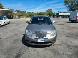 Grigio Usata 2011 Lancia Ypsilon Due volumi | 3500 € (Ottimo prezzo)