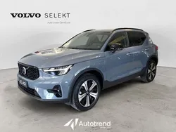 Grigio Usata 2023 Volvo XC40 Plus SUV | 46.900 € (Molto cara)