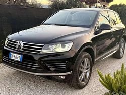 Nero Usata 2016 VW Touareg Terrain Tech SUV | 21.999 € (Buon prezzo)