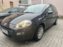 Nero Usata 2016 Fiat Punto Due volumi | 5999 € (Buon prezzo)
