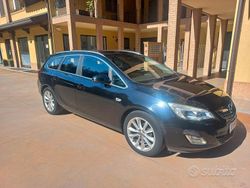 Nero Usata 2011 Opel Astra Cosmo Station wagon | 5900 € (Cara)