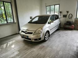 Usata 2008 Toyota Corolla Verso Monovolume | 3900 € (Buon prezzo)