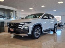 Bianco Nuova 2025 Hyundai Tucson SUV | 27.600 € (Buon prezzo)