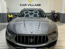 Grigio Usata 2017 Maserati Levante SUV | 33.000 € (Super prezzo)