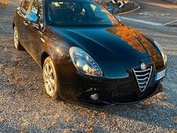 Usata 2014 Alfa Romeo Giulietta Tre volumi | 5000 € (Super prezzo)