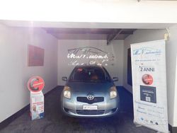 Grigio Usata 2008 Toyota Yaris Sol Tre volumi | 4190 € (Buon prezzo)