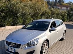 Usata 2011 Volvo V60 Station wagon | 5500 € (Buon prezzo)