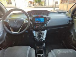 Grigio Usata 2017 Lancia Ypsilon Due volumi | 6499 € (Ottimo prezzo)