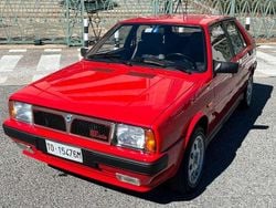 Rosso Usata 1989 Lancia Delta Due volumi | 18.500 €
