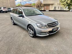 Grigio Usata 2012 Mercedes C220 Executive Station wagon | 5999 € (Buon prezzo)