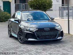 Grigio Nuova 2025 Audi RS3 Sportback Sport Due volumi | 70.000 € (Buon prezzo)