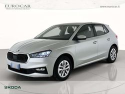 Argento brillante metallizzato Usata 2024 Skoda Fabia Selection Due volumi | 13.900 € (Ottimo prezzo)