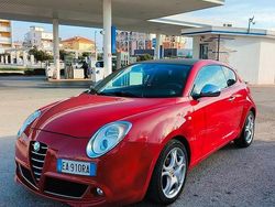Rosso Usata 2010 Alfa Romeo MiTo Due volumi | 4800 € (Buon prezzo)
