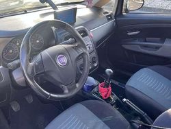 Usata 2007 Fiat Punto Dynamic Tre volumi | 2200 € (Buon prezzo)
