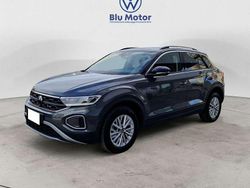 Indium grey metallizzato nero Usata 2023 VW T-Roc Life SUV | 22.500 € (Buon prezzo)