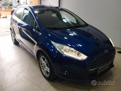 Blu Usata 2015 Ford Fiesta Business Edition Due volumi | 5990 € (Ottimo prezzo)