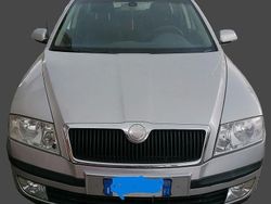 Grigio Usata 2007 Skoda Octavia Station wagon | 2900 €
