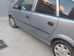 Grigio Usata 2008 Opel Meriva Monovolume | 1500 € (Ottimo prezzo)