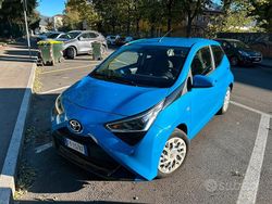 Blu Usata 2019 Toyota Aygo Connect Style Due volumi | 9800 € (Ottimo prezzo)
