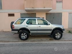 Usata 2001 Opel Frontera SUV | 6000 € (Buon prezzo)