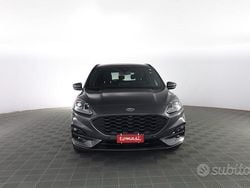 Magnetic grey metallizzato Usata 2023 Ford Kuga ST-Line SUV | 23.900 € (Buon prezzo)