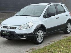 Bianco Usata 2009 Fiat Sedici Dynamic SUV | 6500 € (Buon prezzo)