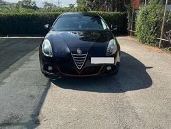 Usata 2015 Alfa Romeo Giulietta Distinctive Tre volumi | 7000 € (Buon prezzo)