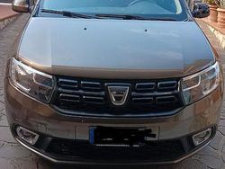 Marrone Usata 2019 Dacia Sandero Essentiel Due volumi | 6900 € (Ottimo prezzo)