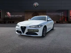 Bianco Usata 2020 Alfa Romeo Giulia Super Tre volumi | 21.750 € (Buon prezzo)
