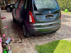 Grigio Usata 2011 Lancia Musa S Monovolume | 4500 € (Cara)