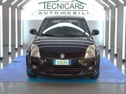 Nero Usata 2009 Suzuki Swift GL Tre volumi | 4900 € (Buon prezzo)