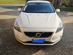 Bianco Usata 2017 Volvo V40 Momentum Station wagon | 9000 € (Super prezzo)