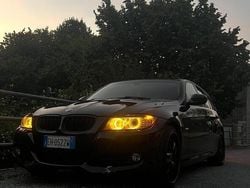 Nero Usata 2011 BMW 320 Efficient Dynamics Station wagon | 4800 € (Ottimo prezzo)