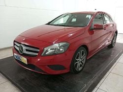 Rosso metallizzato Usata 2013 Mercedes A180 Tre volumi | 9970 € (Buon prezzo)